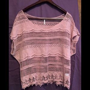 Kirra Shirt. Large. Mauve color